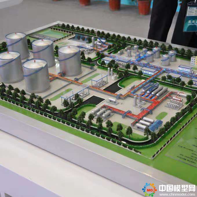 樓盤沙盤模型制作、別墅沙盤模型制作、城市規(guī)劃沙盤制作、建筑模型設(shè)計(jì)制作、工業(yè)模型設(shè)計(jì)制作、數(shù)字多媒體沙盤制作